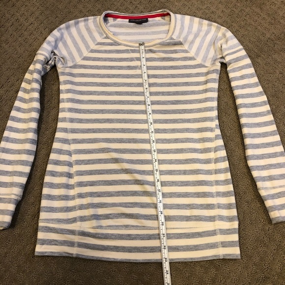 A Pea in the Pod drop shoulder striped sweatshirt - Picture 7 of 8